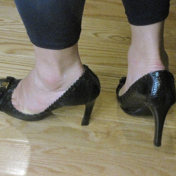 NEW Tory Burch Marie 4" Black Nappa Italian Leather Heel with Bow 9.5 - Picture 6 of 14